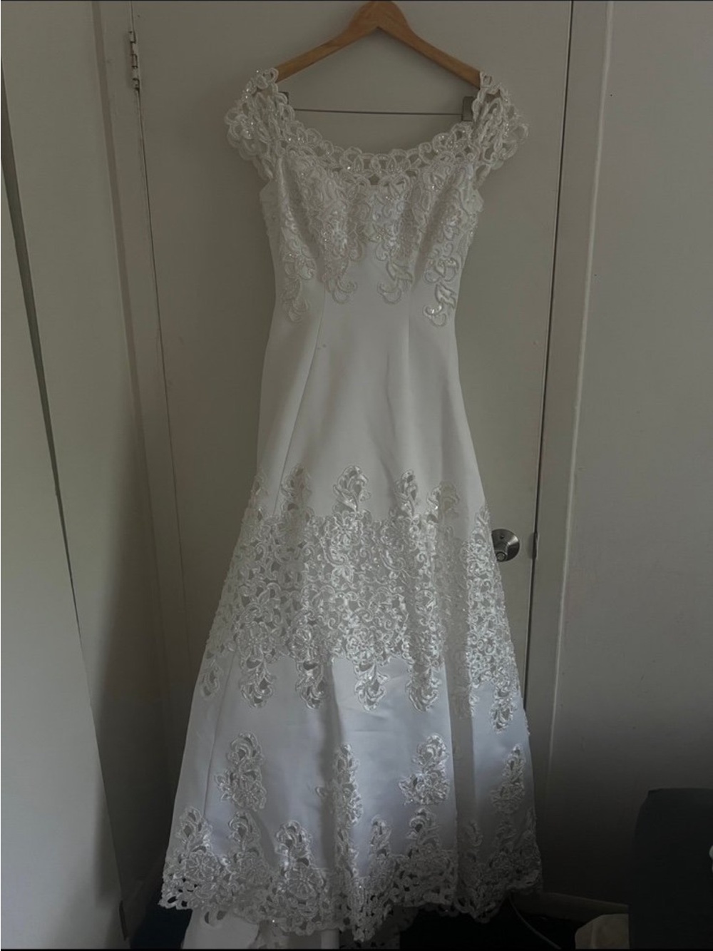 Vintage Y2K Oleg Cassini Beaded Bridal Gown with Train – 2000